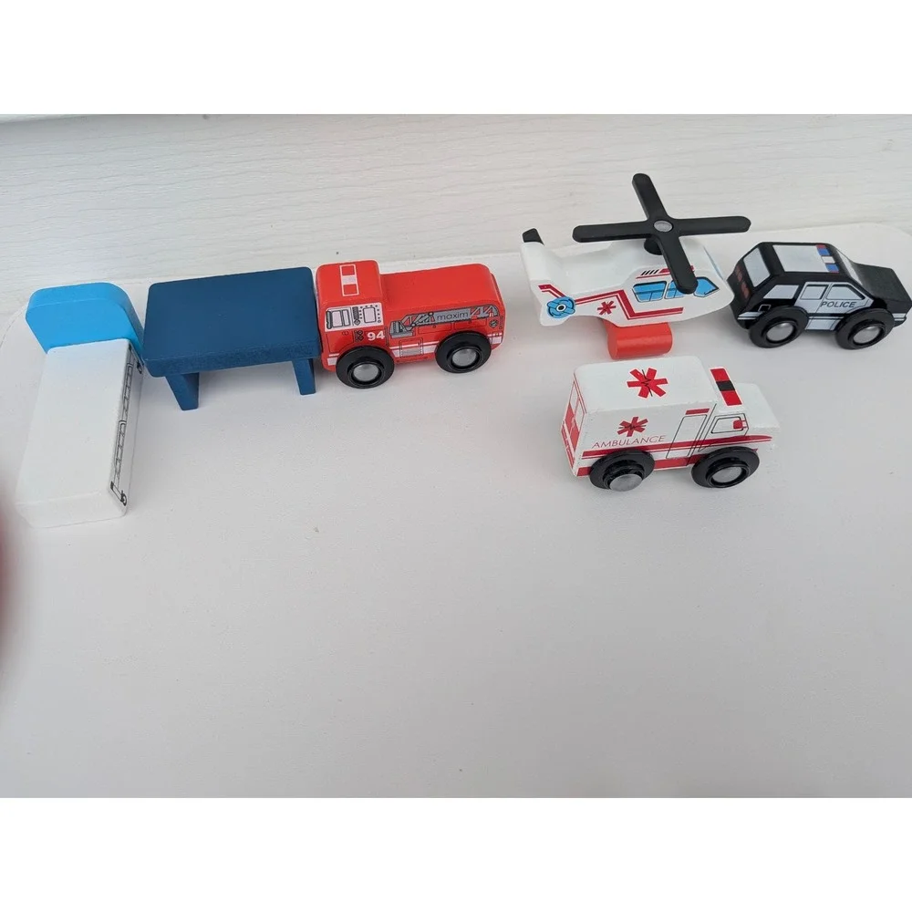 Wooden Magnetic Train and Emergency Vehicle Toy Set Police Fire Ambulance 19pc